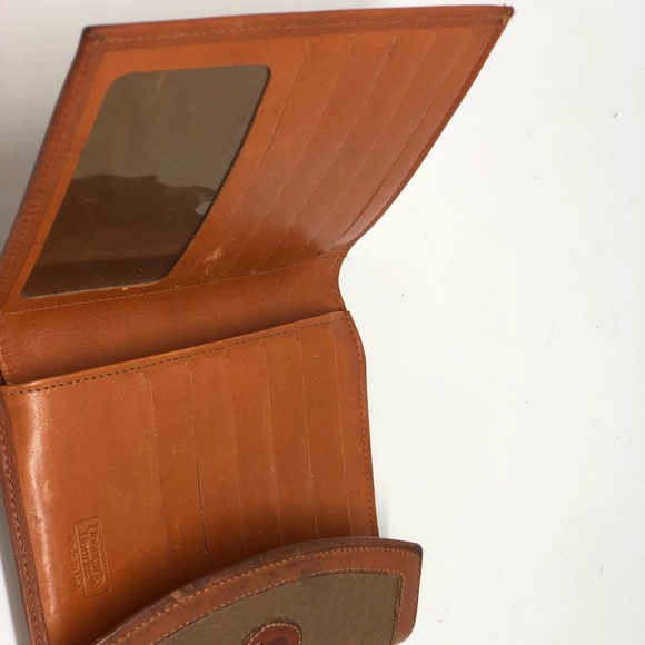 DOONEY & BOURKE🔥VINTAGE🔥 AWL WALLET - Picture 3 of 5